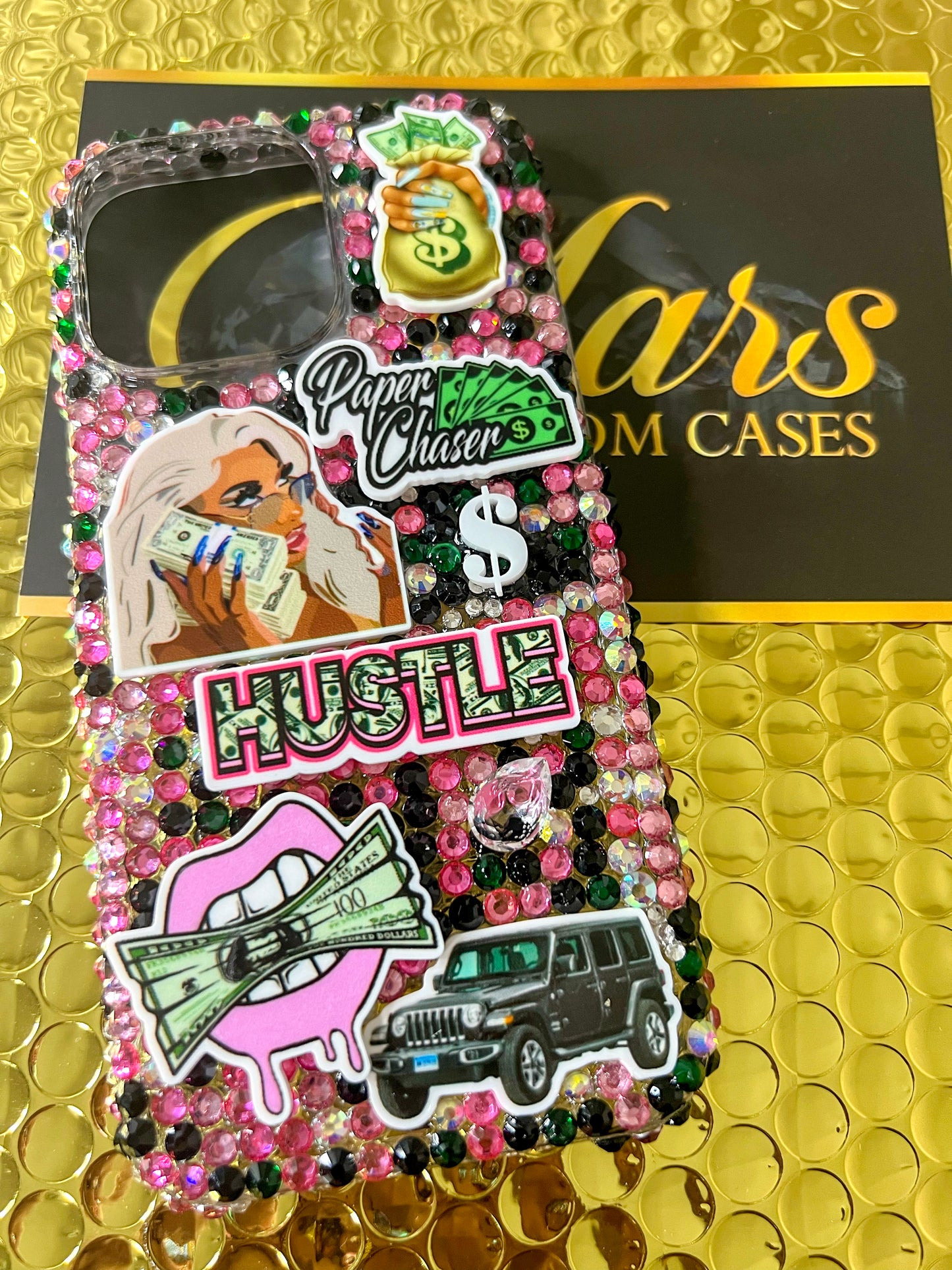 Paper Chaser 15 Pro Max Phone Case