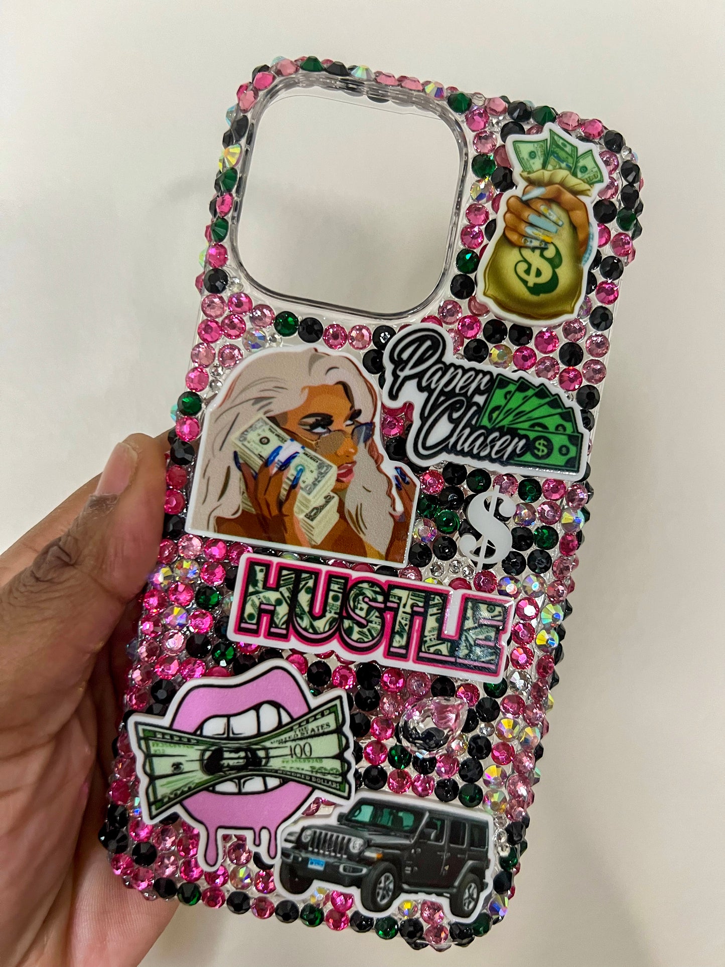 Paper Chaser 15 Pro Max Phone Case